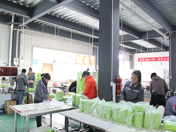 半機(jī)械廠(chǎng)房