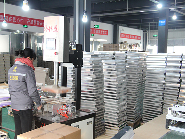 廠(chǎng)房---已定做好的包裝盒