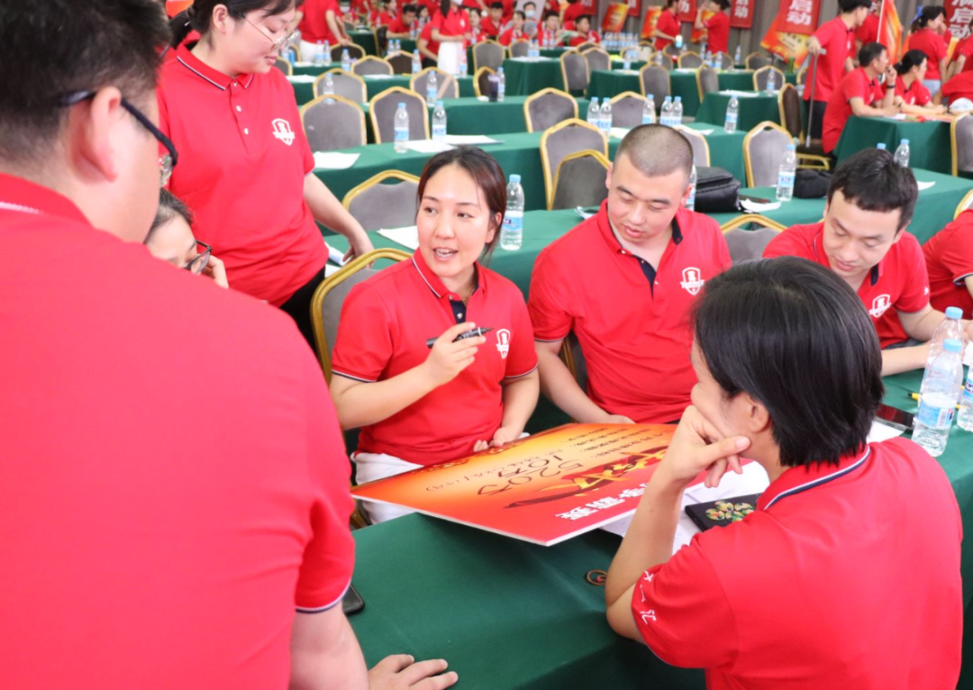 包裝盒定制廠家：設(shè)計(jì)一款好的包裝盒需要注意哪些因素？