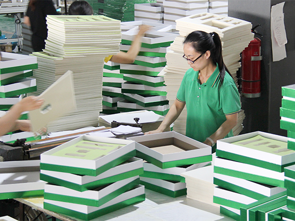 護(hù)膚品包裝盒